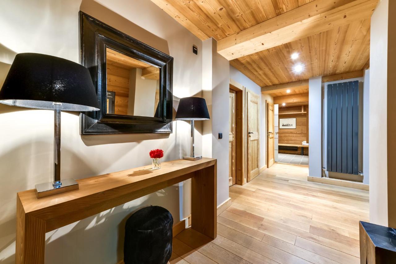 Chalet Noemie เลอุชส์ ภายนอก รูปภาพ