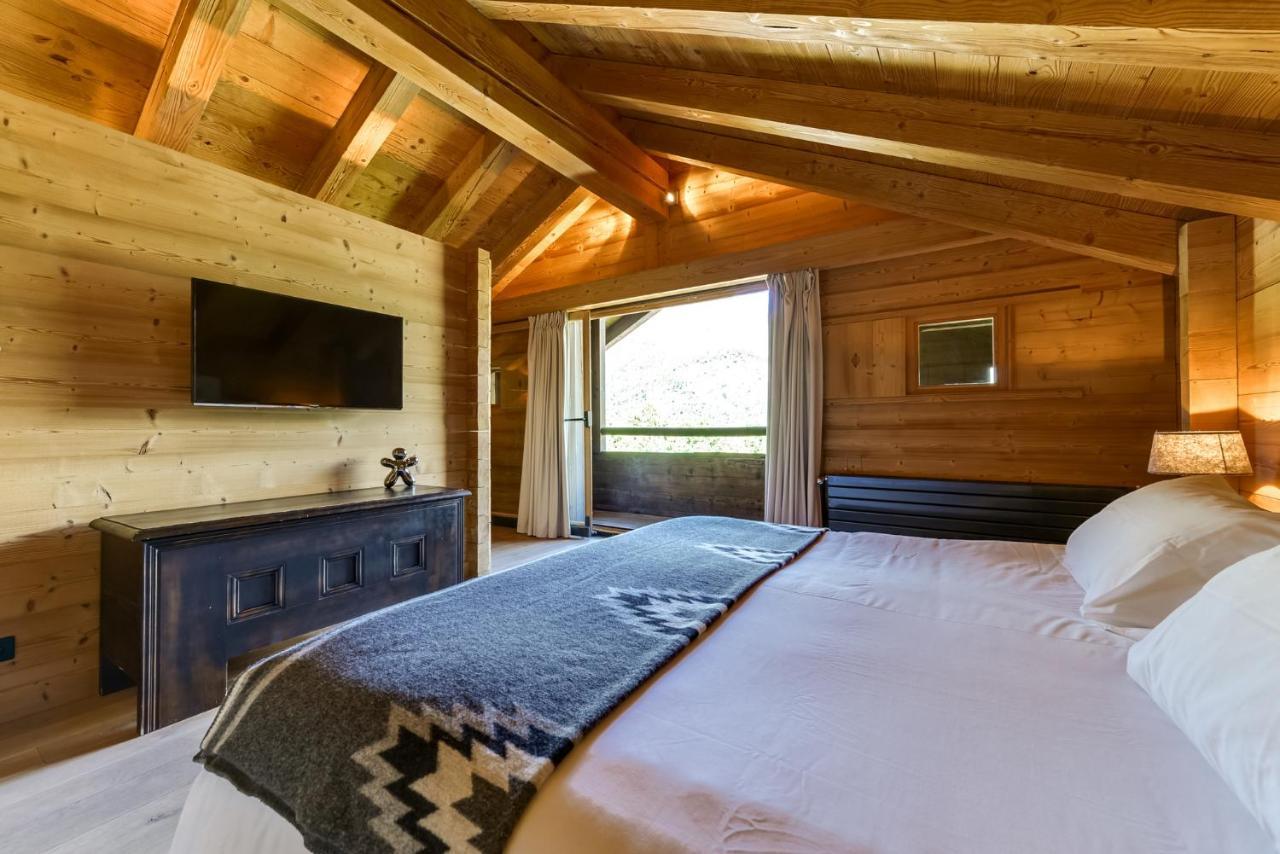 Chalet Noemie เลอุชส์ ภายนอก รูปภาพ