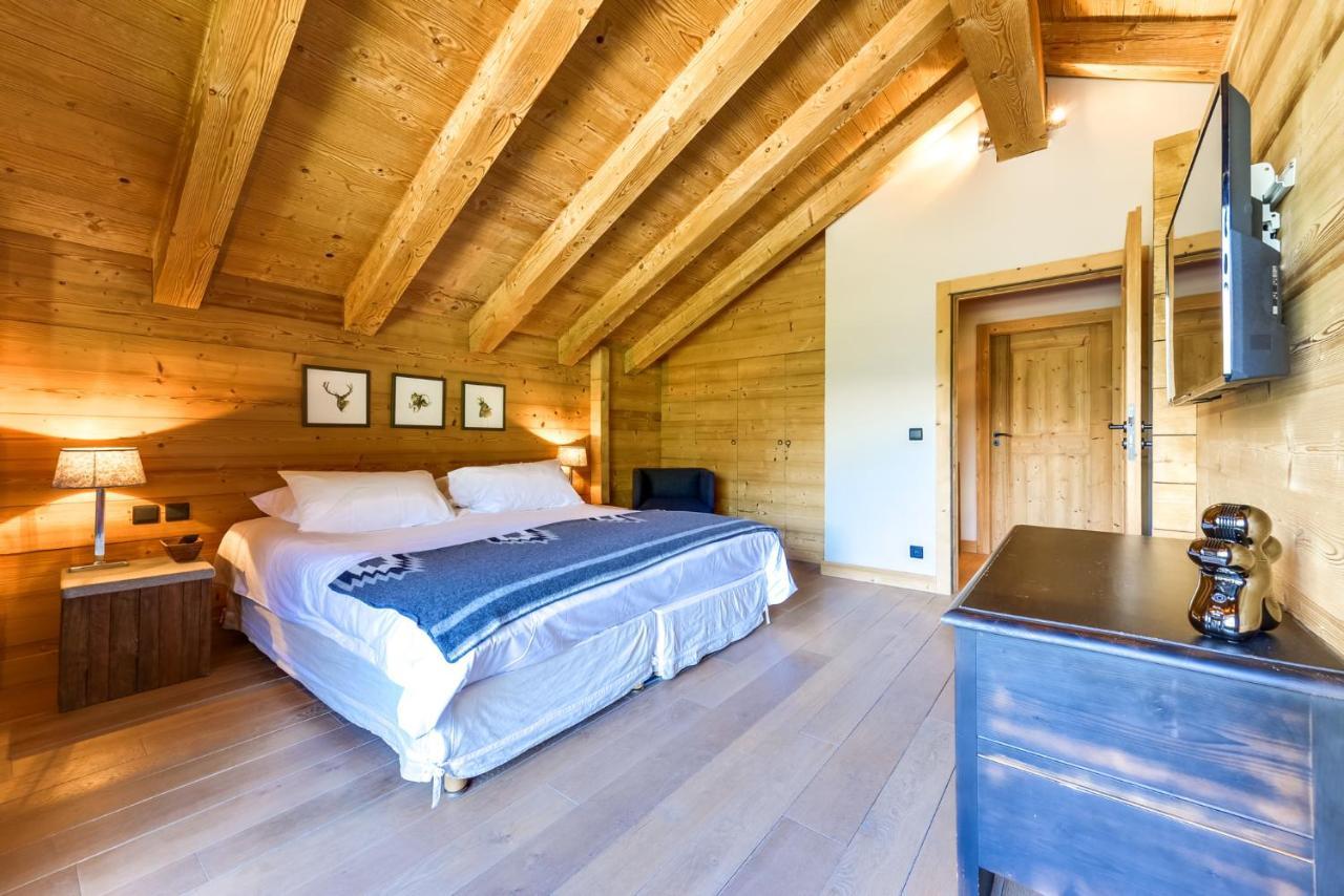 Chalet Noemie เลอุชส์ ภายนอก รูปภาพ