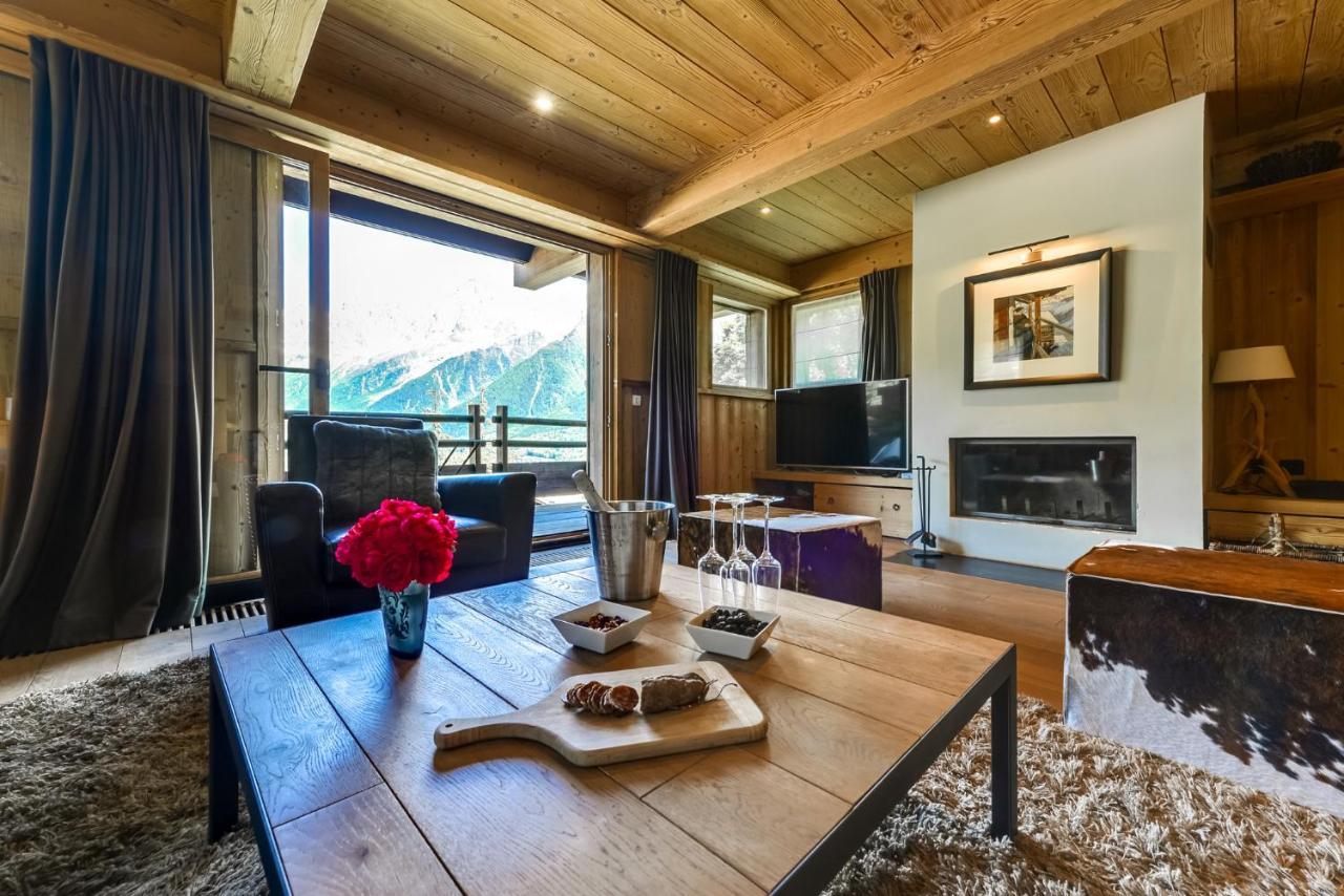 Chalet Noemie เลอุชส์ ภายนอก รูปภาพ